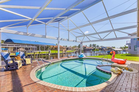 Captain Jack's Landing, Cape Coral
