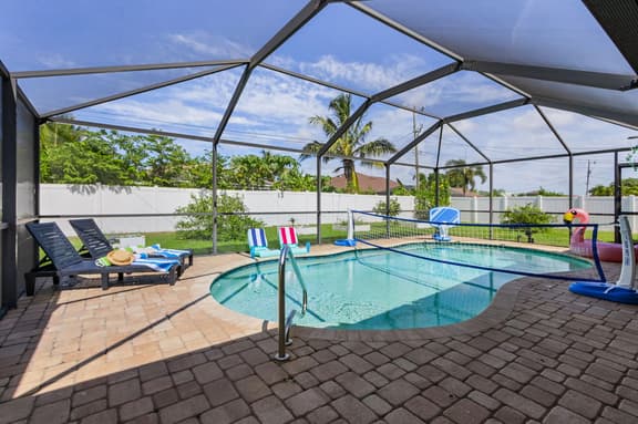 K La Vie, Cape Coral