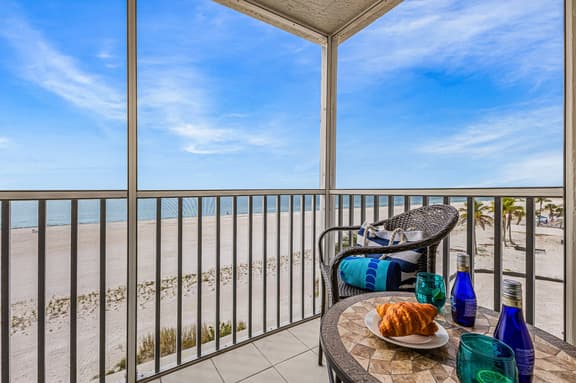 FMB - Condo Sunset Vista- 500 Estero Blvd 498