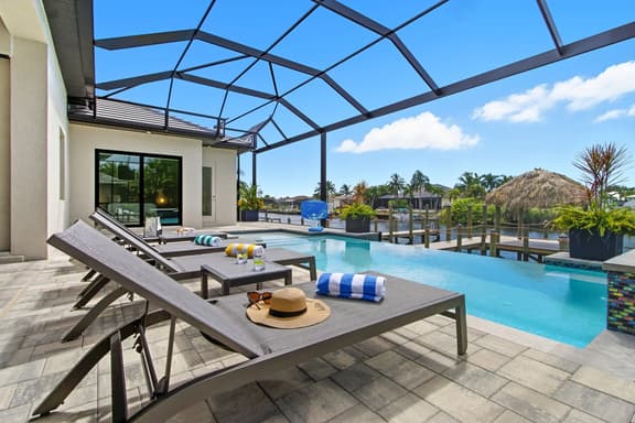 Sunseeker Paradise, Cape Coral