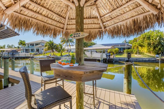 Coral Villa Getaway, Cape Coral
