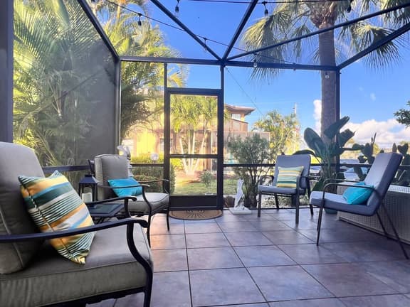 Tropical Tides Townhome, Fort Myers