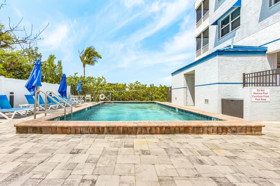 FMB - Condo Beach Villas 203 - Image 1