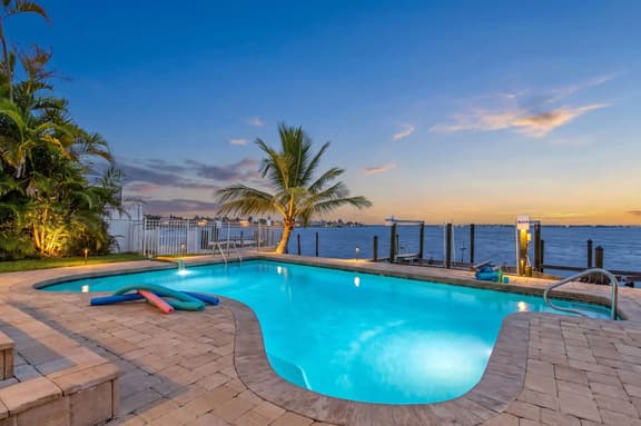 Coral Beach Dream, Cape Coral - Image 1