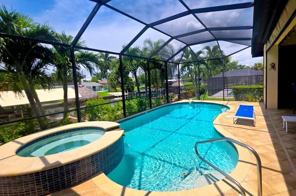 Hakuna Matata, Cape Coral - Image 1