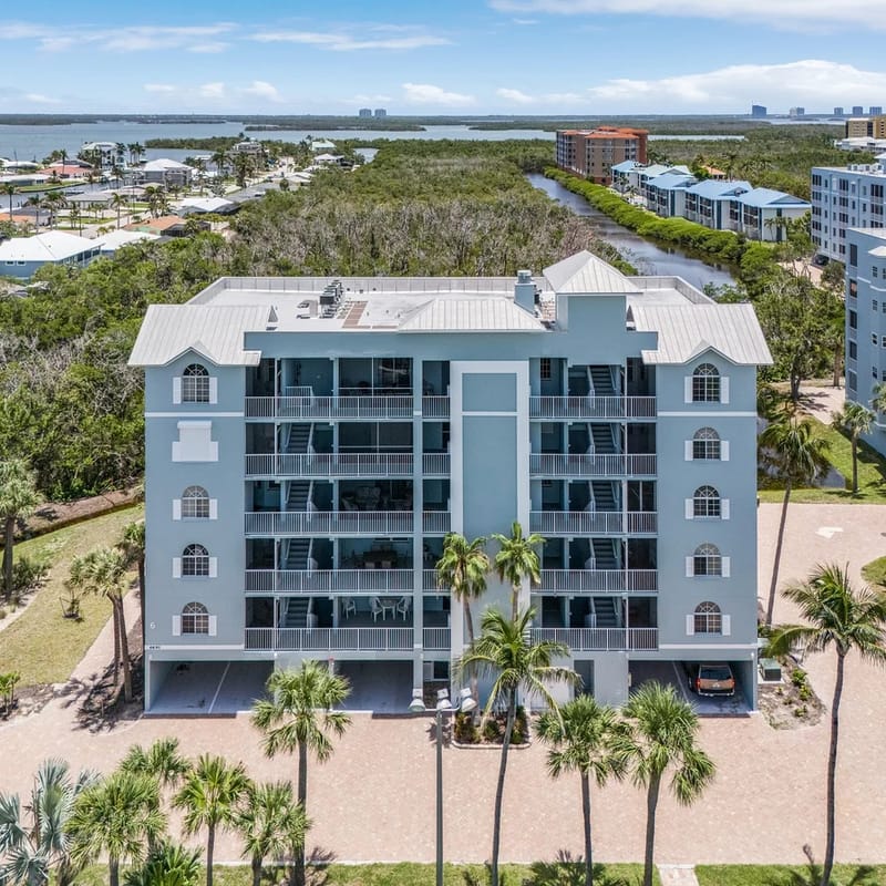 FMB - Amazing Beach Condo - 6691 Estero Blvd #102
